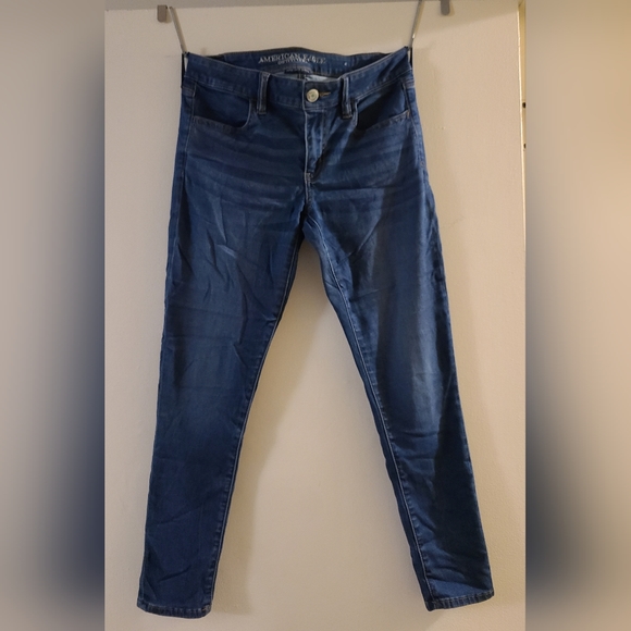 American Eagle Outfitters Denim - American Eagle Super Super Stretch Super Low Jeggings Size 10 Short